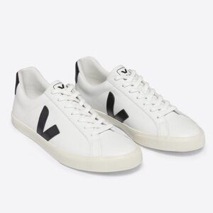 Women’s Veja Esplar Sneaker